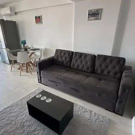 Dis Summer Mamaia Apartamento